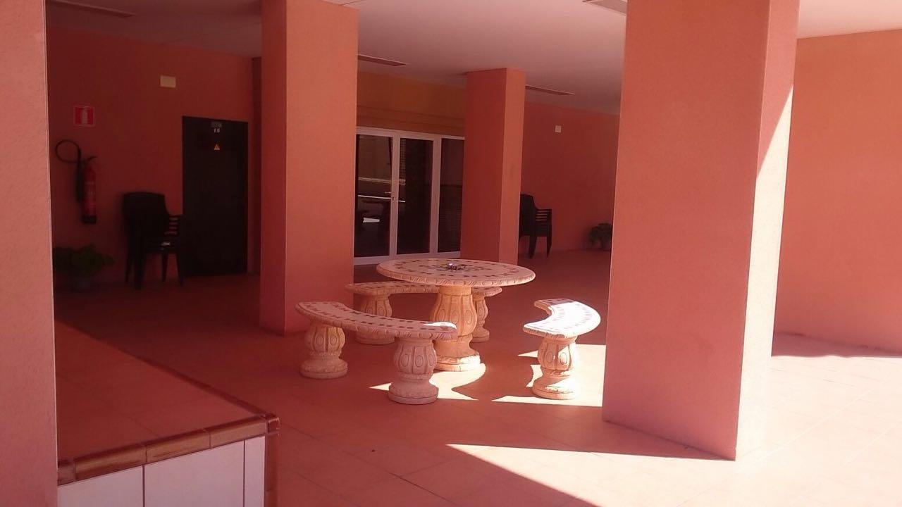 Апартаменты Apartamento Las Atalayas 3 Торевьиа Экстерьер фото